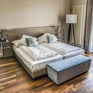Art Deco Hotel Elite